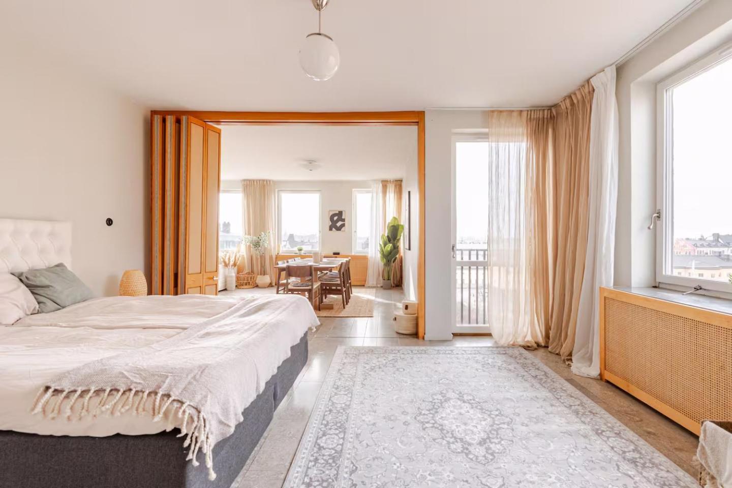 180 Sqm 5br With Stunning View In Oestermalm Lägenhet