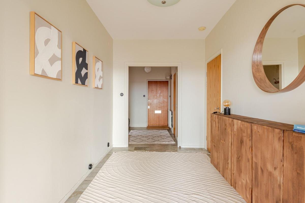 180 Sqm 5br With Stunning View In Oestermalm Stockholm