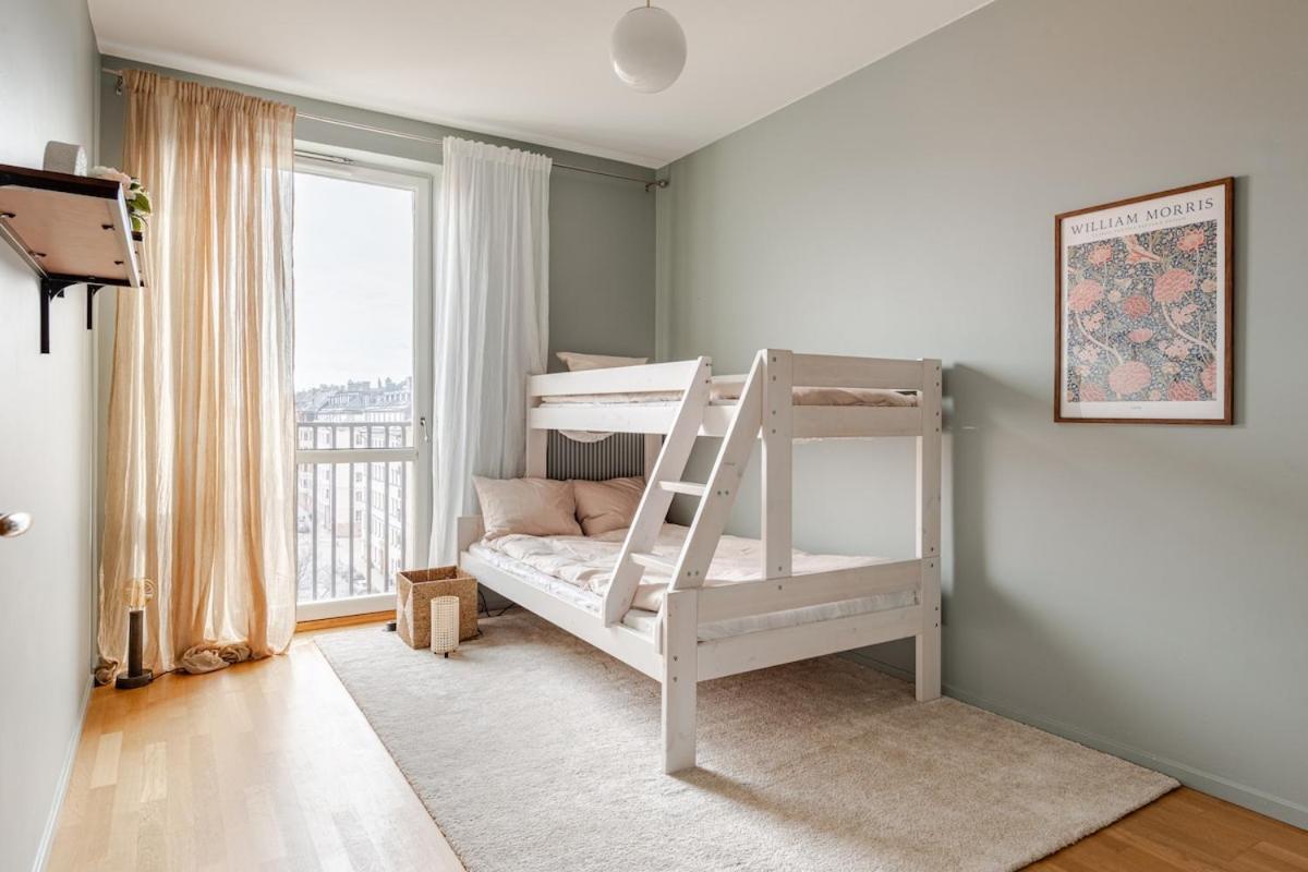 Lägenhet 180 Sqm 5br With Stunning View In Oestermalm Stockholm
