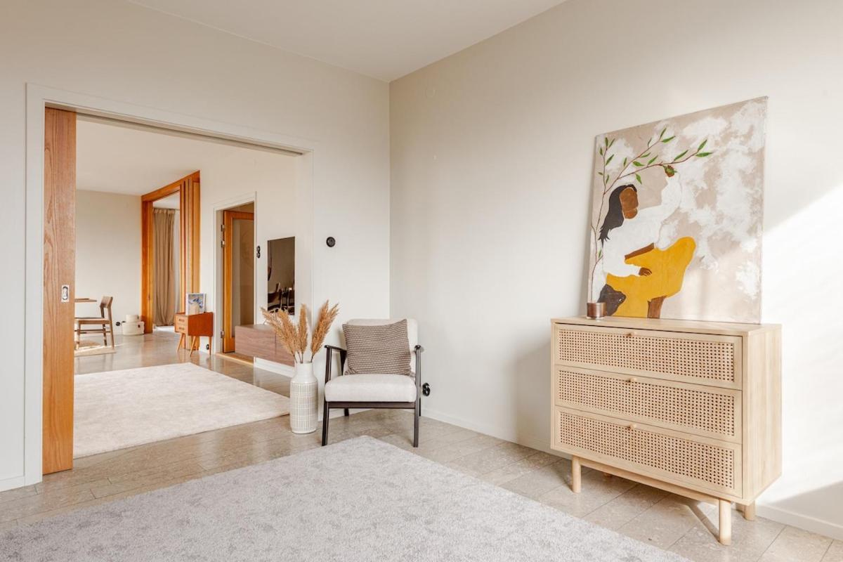 180 Sqm 5br With Stunning View In Oestermalm